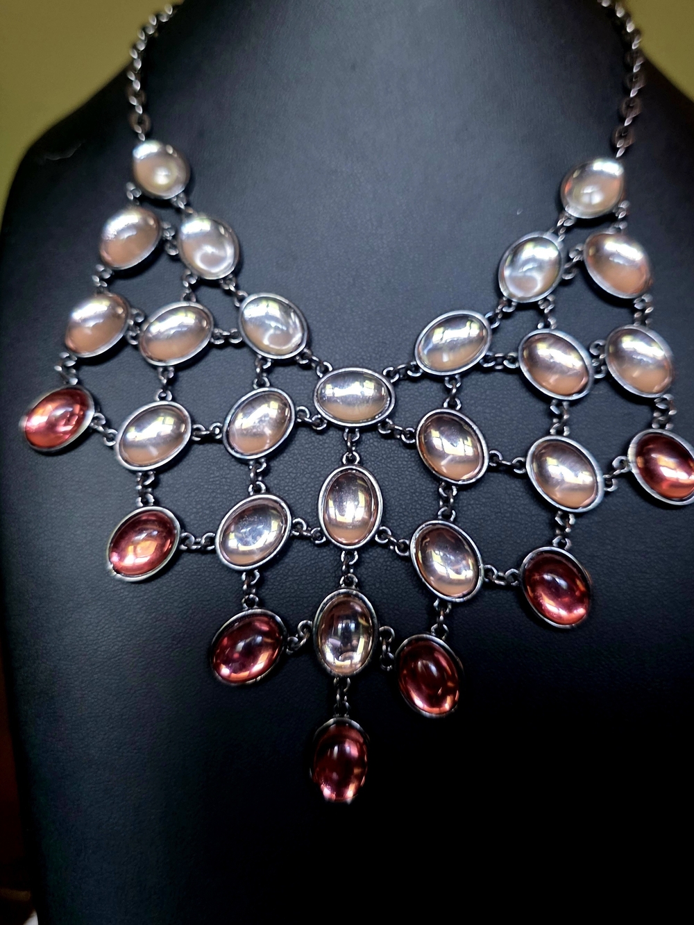 Elegant Multi-Gem Stone Statement Necklace.  Ombre Necklace. Collar.